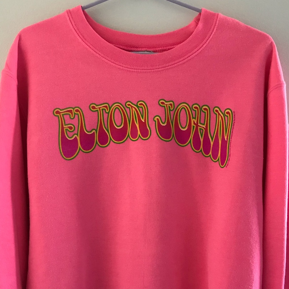 VINTAGE HOT PINK URBAN OUTFITTERS CREWNECK